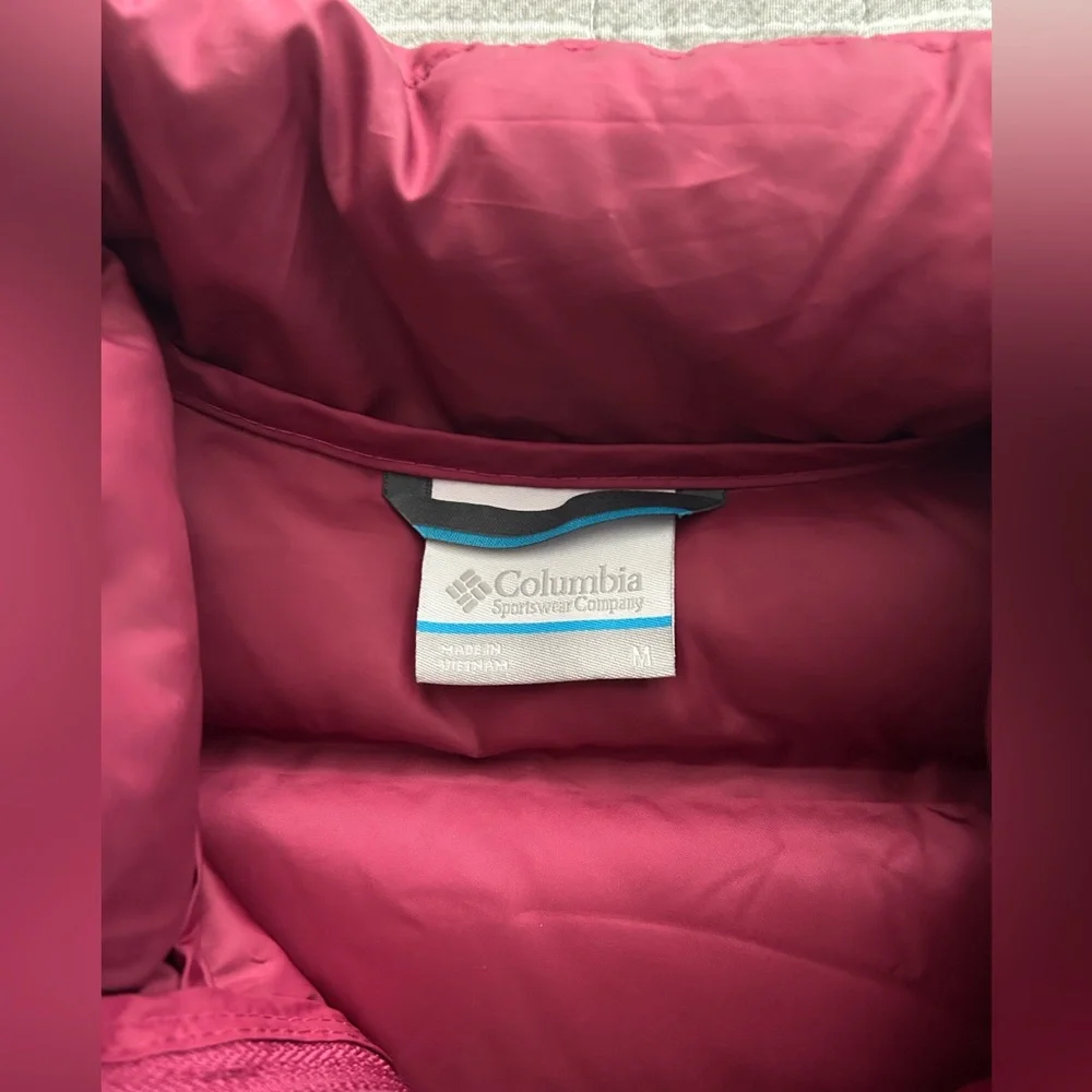 Columbia Women’s Puffer 700 Down Jacket size Medium - Picture 2 of 8